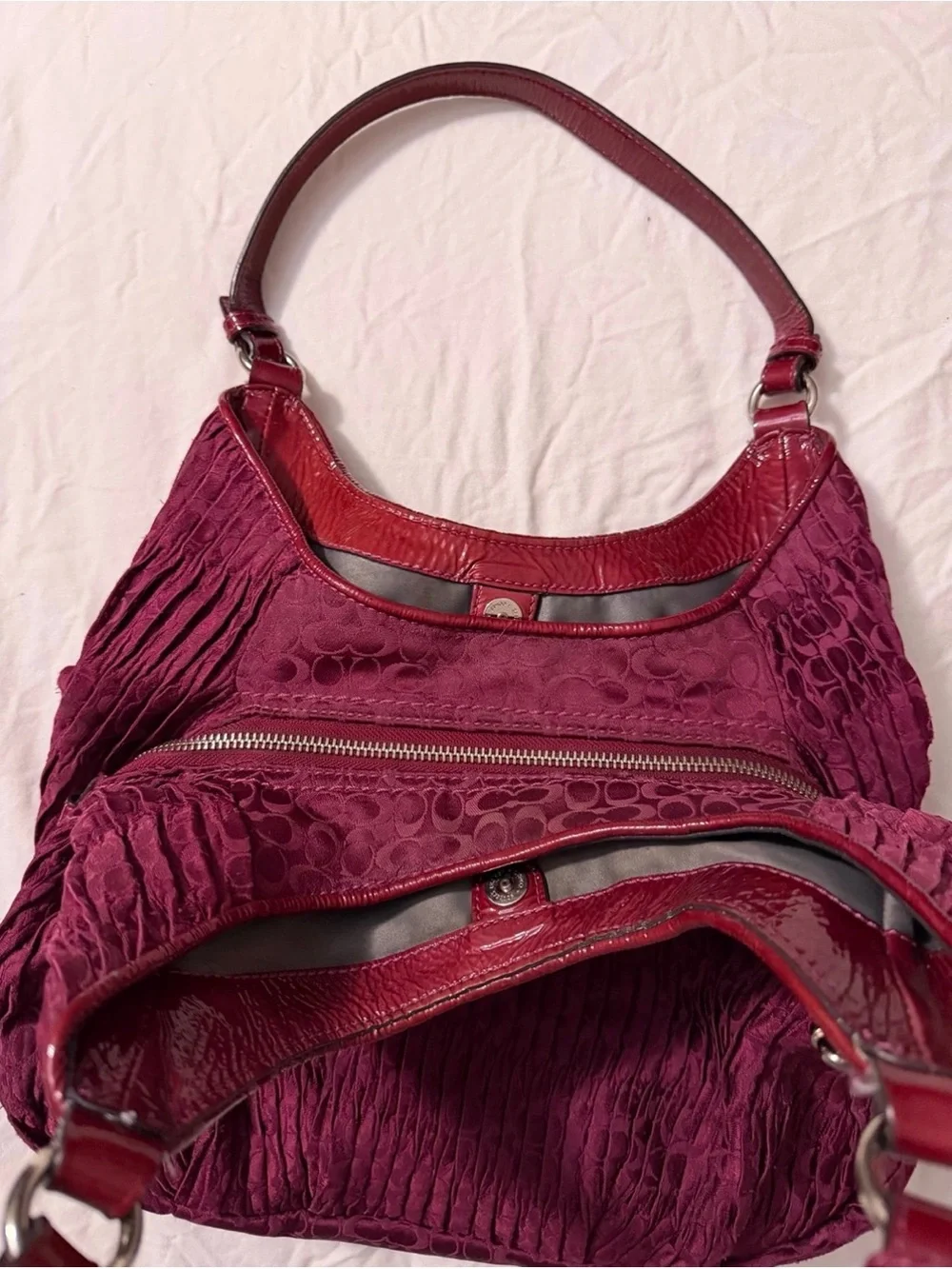 Coach Madison Maggie burgundy shoulder bag